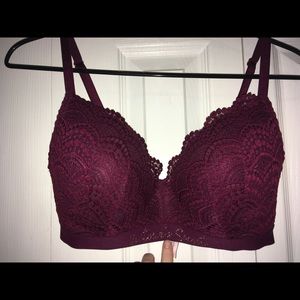 Victoria’s Secret no wire bra 34DD